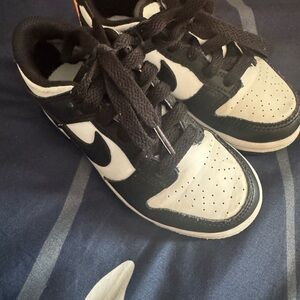 Nike Panda Dunks